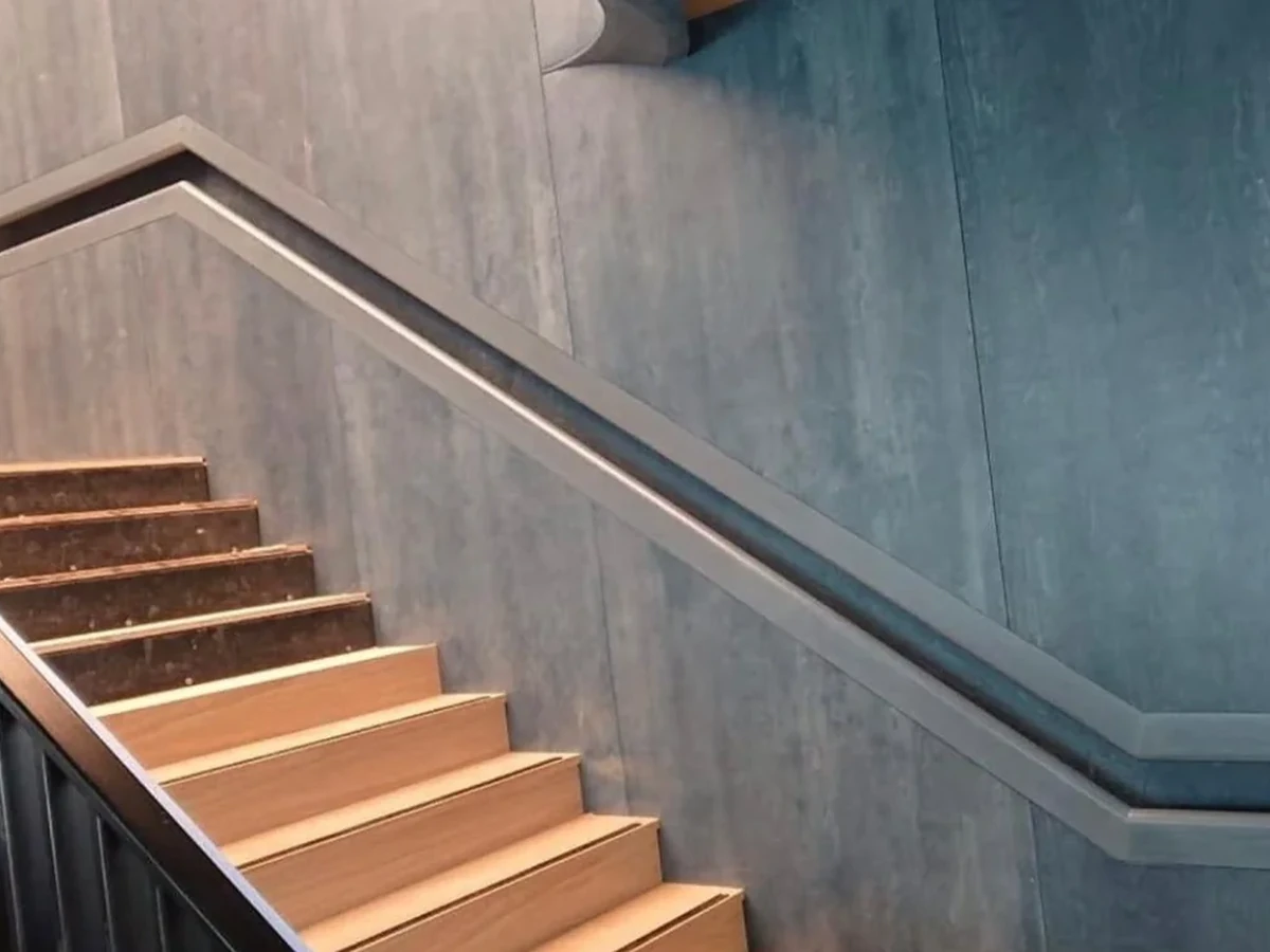 Timber handrail restoration after repair